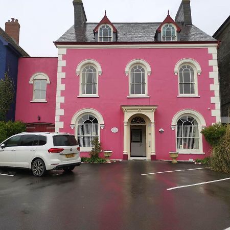 Llety Teifi Guest House Cardigan Exterior foto