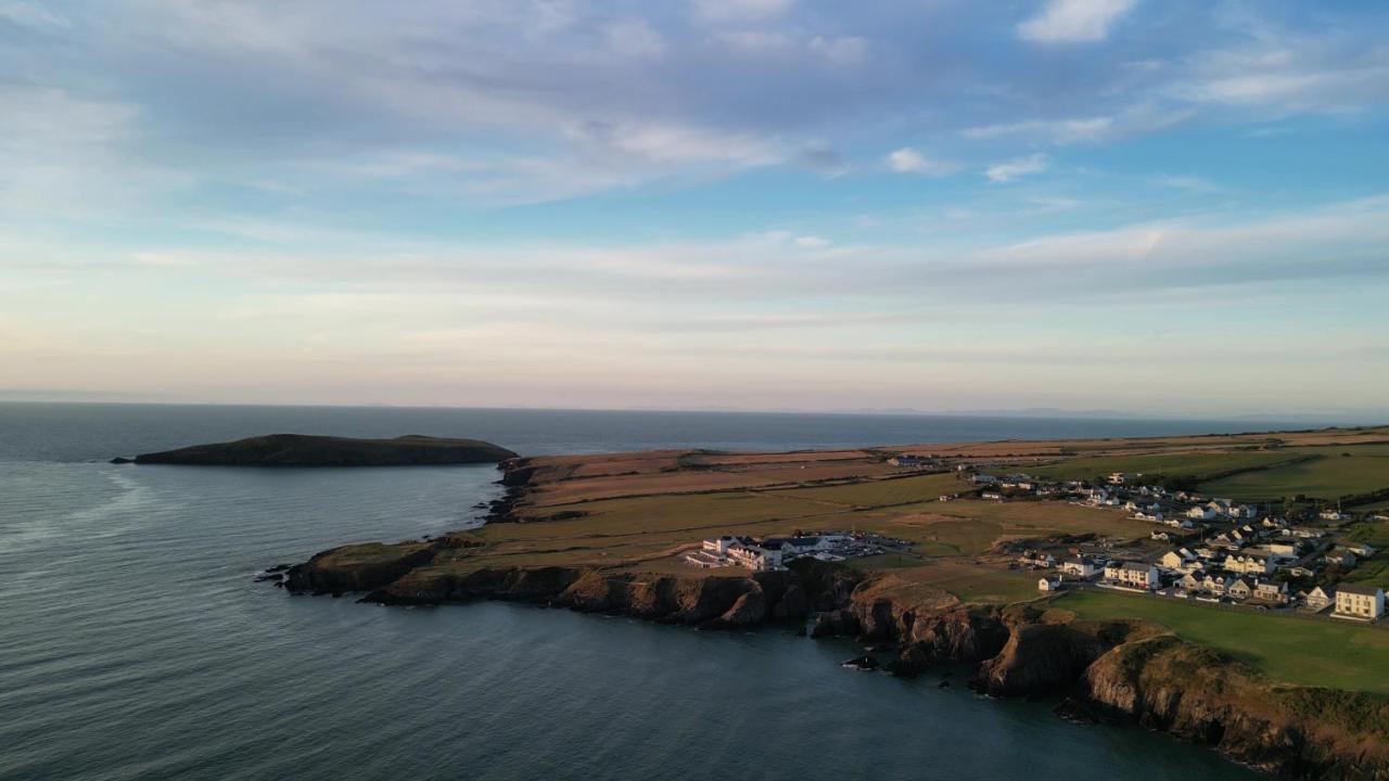 Llety Teifi Guest House Cardigan Exterior foto