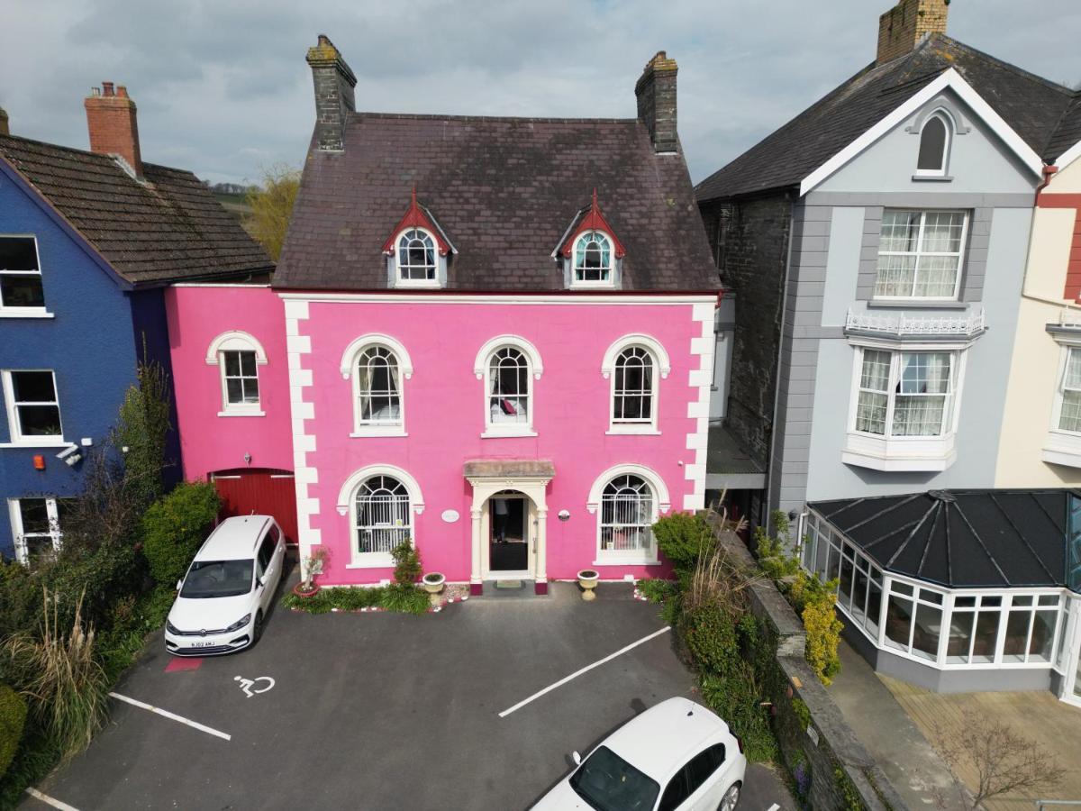 Llety Teifi Guest House Cardigan Exterior foto